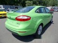 Ford Fiesta Color Green model 2014-3