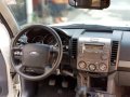 Ford Everest 2014 LIMITED M/T for sale-6