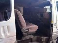 For sale Toyota Hiace Super Grandia 2002 model-9