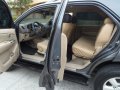 Well-kept Toyota Fortuner G 2009 for sale-4