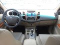 Good as new Toyota Fortuner G 2011 for sale-3