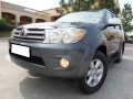 Well-maintained Toyota Fortuner G 2011 for sale-0