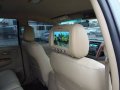 Well-maintained Toyota Fortuner G 2011 for sale-4