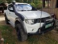 For Sale Mitsubishi Strada 2010 4x4 AT White -1