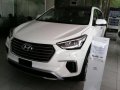 Hyundai Santa Fe 2018 for sale-2