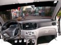 Hyundai Accent 2010 for sale-3