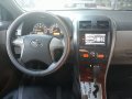 Good as new Toyota Corolla Altis V 2009 for sale-3
