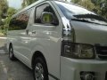 2010 Hiace Super Grandia d4d matic tranny for sale-5