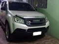 Isuzu Mu-X (Good as New) 2015 for sale -2
