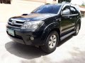 Toyota Fortuner V 2008 for sale -0