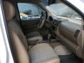 Good as new Nissan Navara Frontier 2011 for sale-2