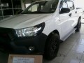 Toyota Hilux 2017 J M/T for sale-1