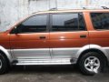 Isuzu Crosswind 2002 XUV M/T for sale-1