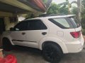 2007 Toyota Fortuner AT White SUV For Sale -0