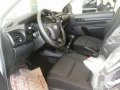 Toyota Hilux 2017 J M/T for sale-8