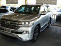 Toyota Land Cruiser 2018 for sale -0