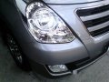 Hyundai Grand Starex 2017 A/T for sale-4