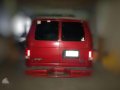 Ford E150 Chateau 2001 AT Red Van For Sale -4
