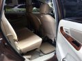 Toyota Innova 2.5G AT DSL 2013 Brown For Sale -6