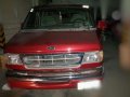 Ford E150 Chateau 2001 AT Red Van For Sale -6
