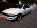 Nissan Sentra Series 4 2000 White Sedan For Sale -0