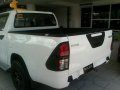 Toyota Hilux 2017 J M/T for sale-4