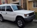 Mitsubishi Pajero manual 1995 for sale-0