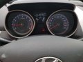 2013 Hyundai Elantra matic 6 speed for sale-3