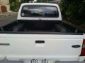 Ford Ranger XLT 2002 White Pickup For Sale -2