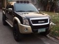 Isuzu Dmax 3.0 4x4 Manual Diesel 2012 Model for sale-1
