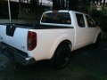Well-maintained Nissan Frontier Navara 2014 M/T for sale-8