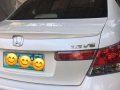 Honda Accord 2010 White Sedan For Sale -0