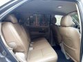 Toyota Fortuner V Top of the Line 2005 FOR SALE-7