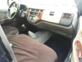 Toyota Revo VX200 2005 for sale -3