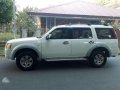 2009 Ford Everest AT White SUV For Sale -1