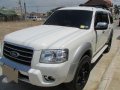 Well maintained 2009 FORD EVEREST 3.0L Auto 4X4 Deisel Limited edition FOR SALE-1