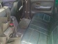 Fresh Toyota Hilux 2000 Green Pickup For Sale -7