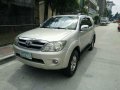 Toyota Fortuner G Gasoline Silver For Sale -5