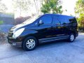 Hyundai Grand Starex 2010 GOLD A/T for sale-1