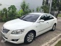 Toyota Camry 2007 2.4V White Sedan For Sale -1