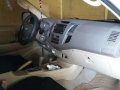 2006 Toyota Fortuner v Diesel Automatic FOR SALE-4