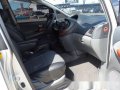Very Fresh. Toyota Previa Local AT 1st Owned-9