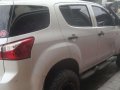 2015 ISUZU MUX Wagon FOR SALE-1