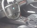 BMW 318i 2005 Well Maintained Silver For Sale-1