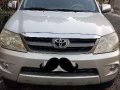 Toyota Fortuner 2006 2.7G Silver SUV For Sale -1