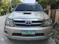 Toyota Fortuner V 2007 for sale-8