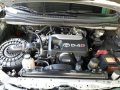 Toyota Innova 2005 Diesel for sale-10