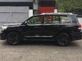 2017 Toyota Land Cruiser for sale-8