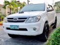 Toyota Fortuner v 3.0 2006 diesel automatic for sale-4