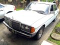 FOR SALE MERCEDES BENZ W-123 200 GAS MT 1985-1